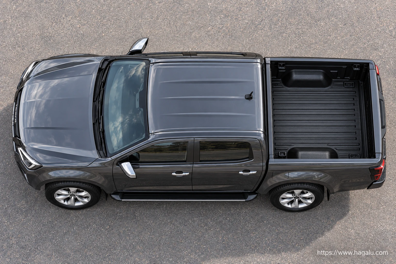 Isuzu D-Max 2026/2027 Updated Range exterior view 4 for South African vehicle comparison