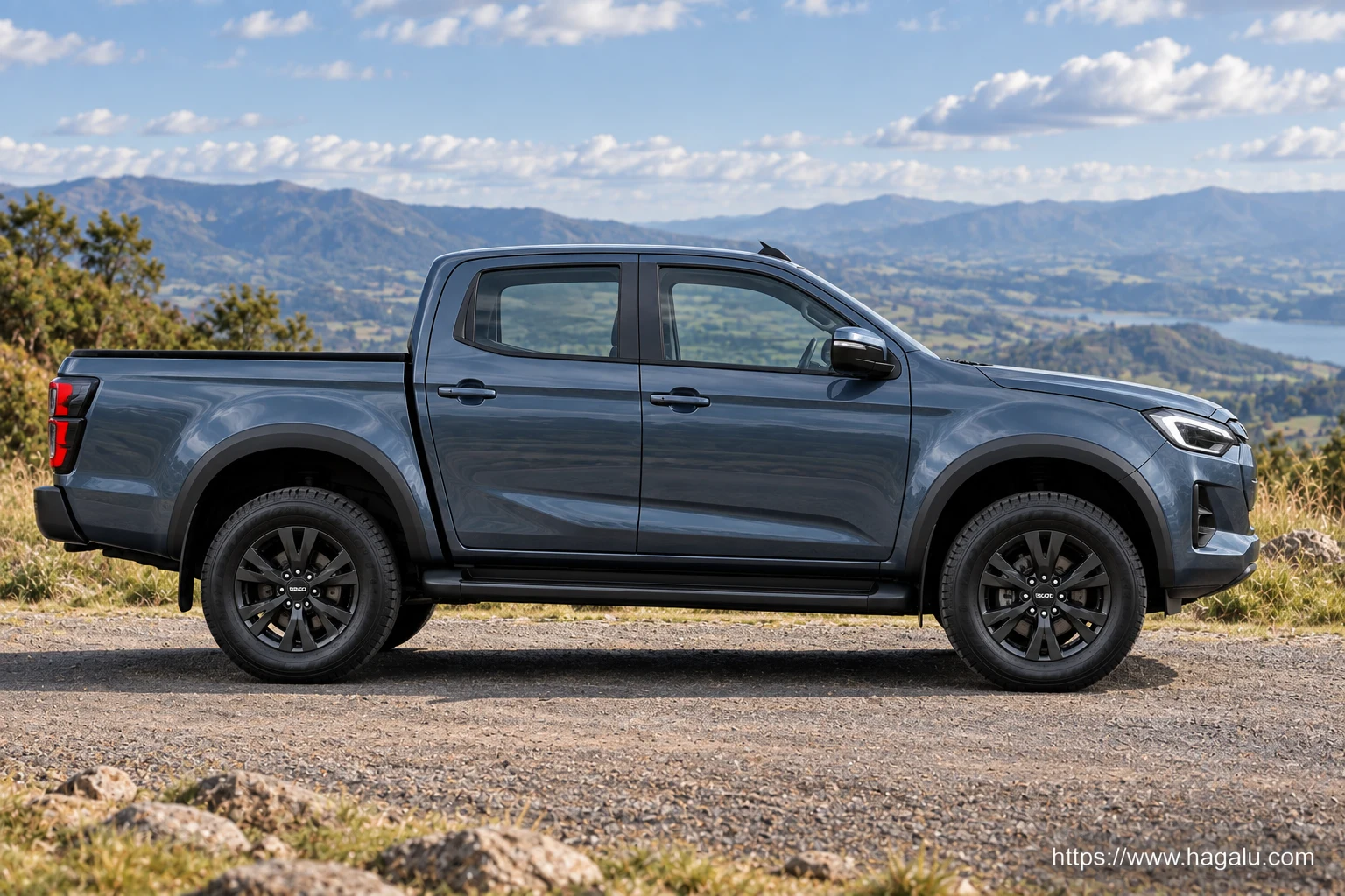 Isuzu D-Max EV exterior view 3 for South African vehicle comparison