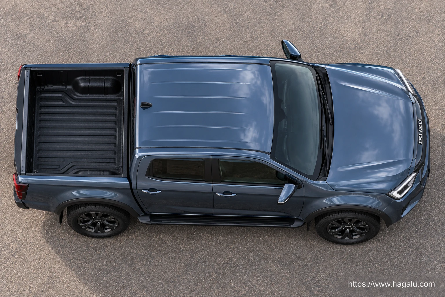 Isuzu D-Max EV exterior view 4 for South African vehicle comparison