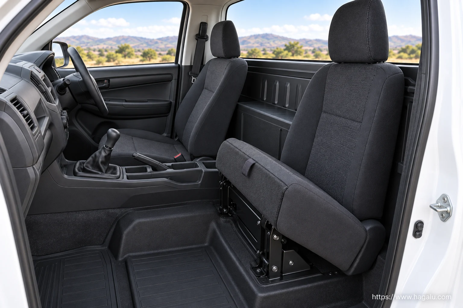 Isuzu D-Max Single Cab interior view 4 for South African vehicle comparison