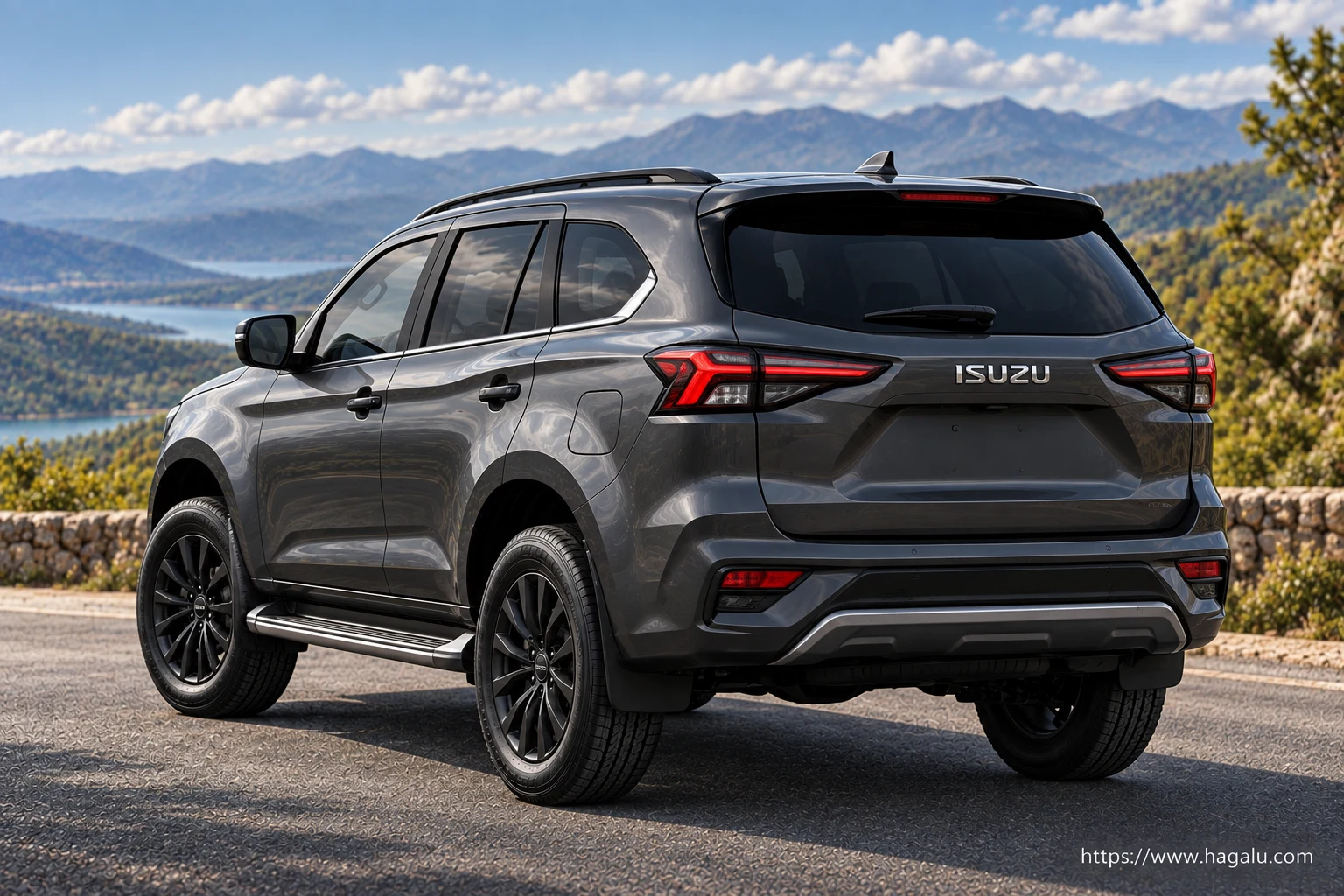 Isuzu Next-generation mu-X exterior view 5 for South African vehicle comparison