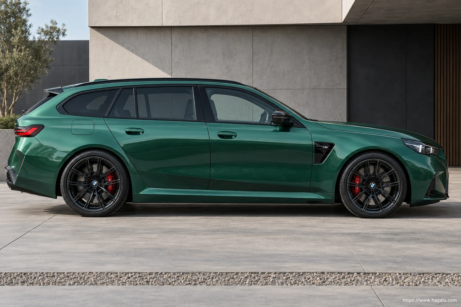 BMW M5 Touring exterior view 3 for South African vehicle comparison