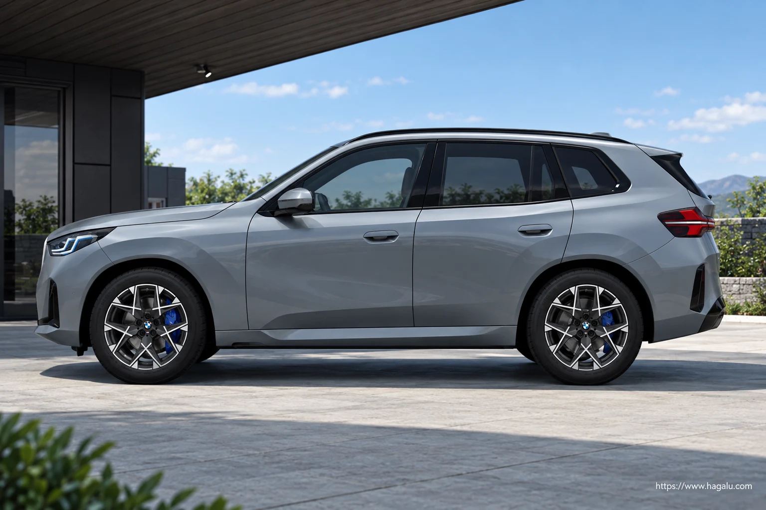 BMW X3 exterior view 3 for South African vehicle comparison