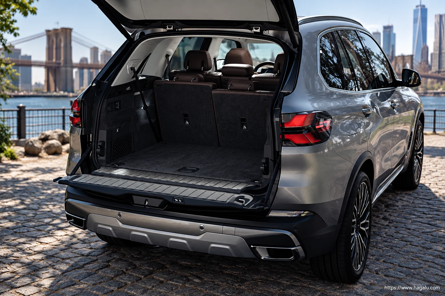 BMW X5 interior view 5 for South African vehicle comparison