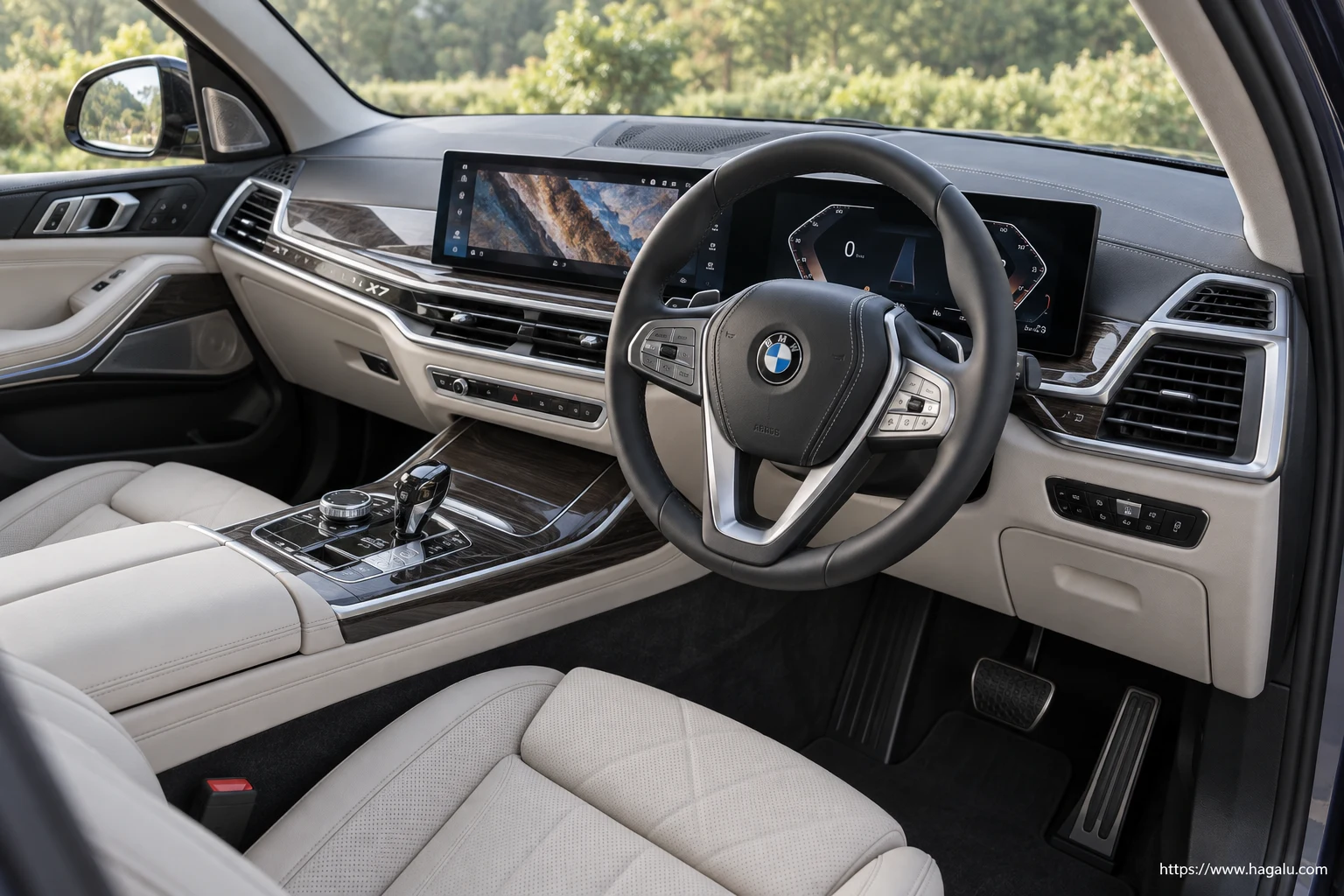 BMW X7 interior view 1 for South African vehicle comparison