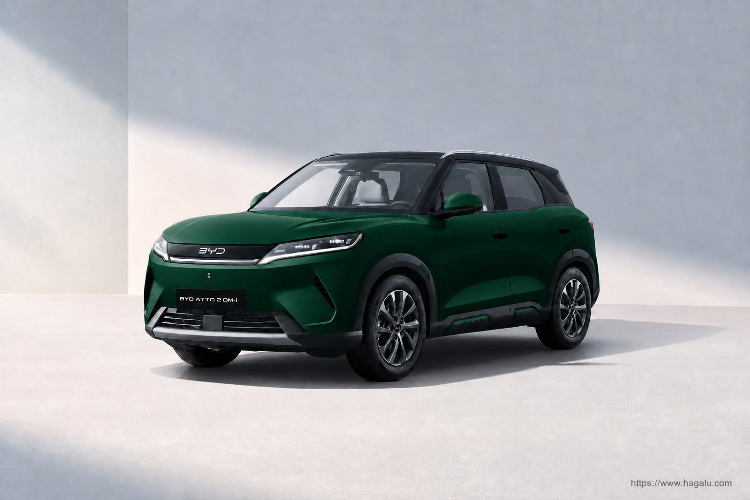 BYD ATTO 2 DM-i front three-quarter exterior showing the grille, headlights and body design in South Africa