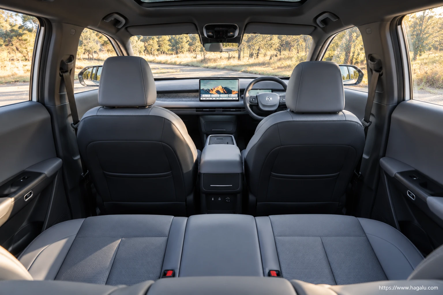 Dongfeng 06 interior view 3 for South African vehicle comparison
