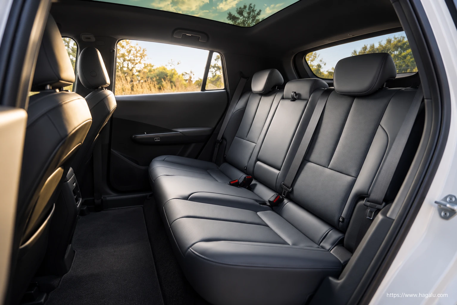 Dongfeng 06 interior view 4 for South African vehicle comparison