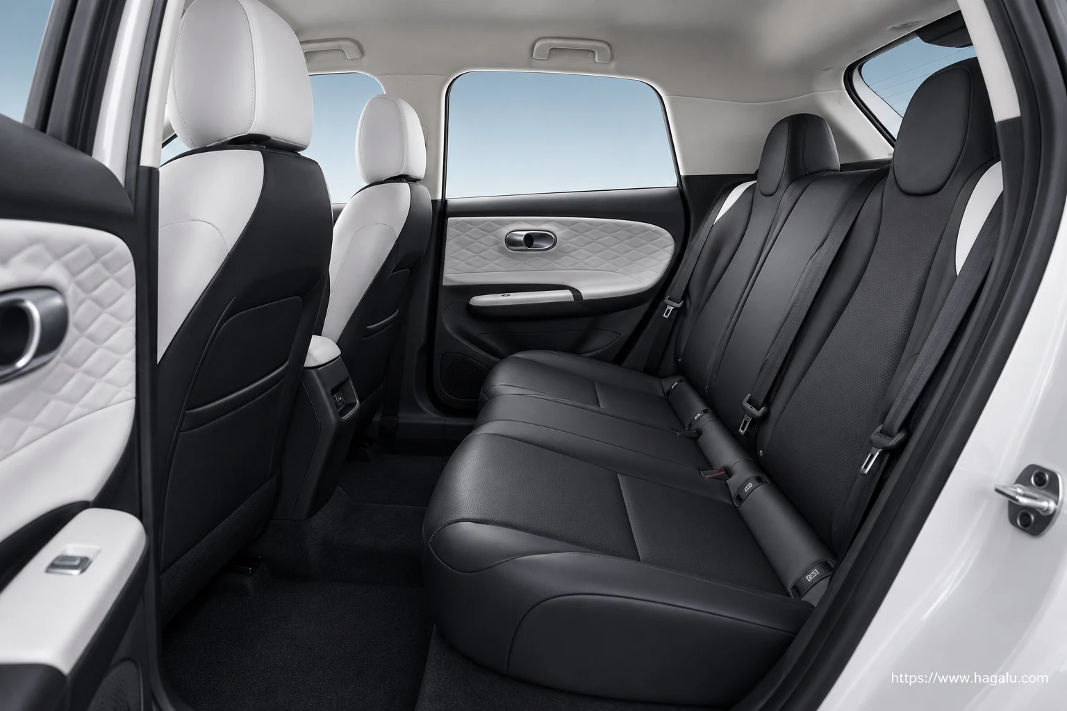 Dongfeng BOX interior view 4 for South African vehicle comparison