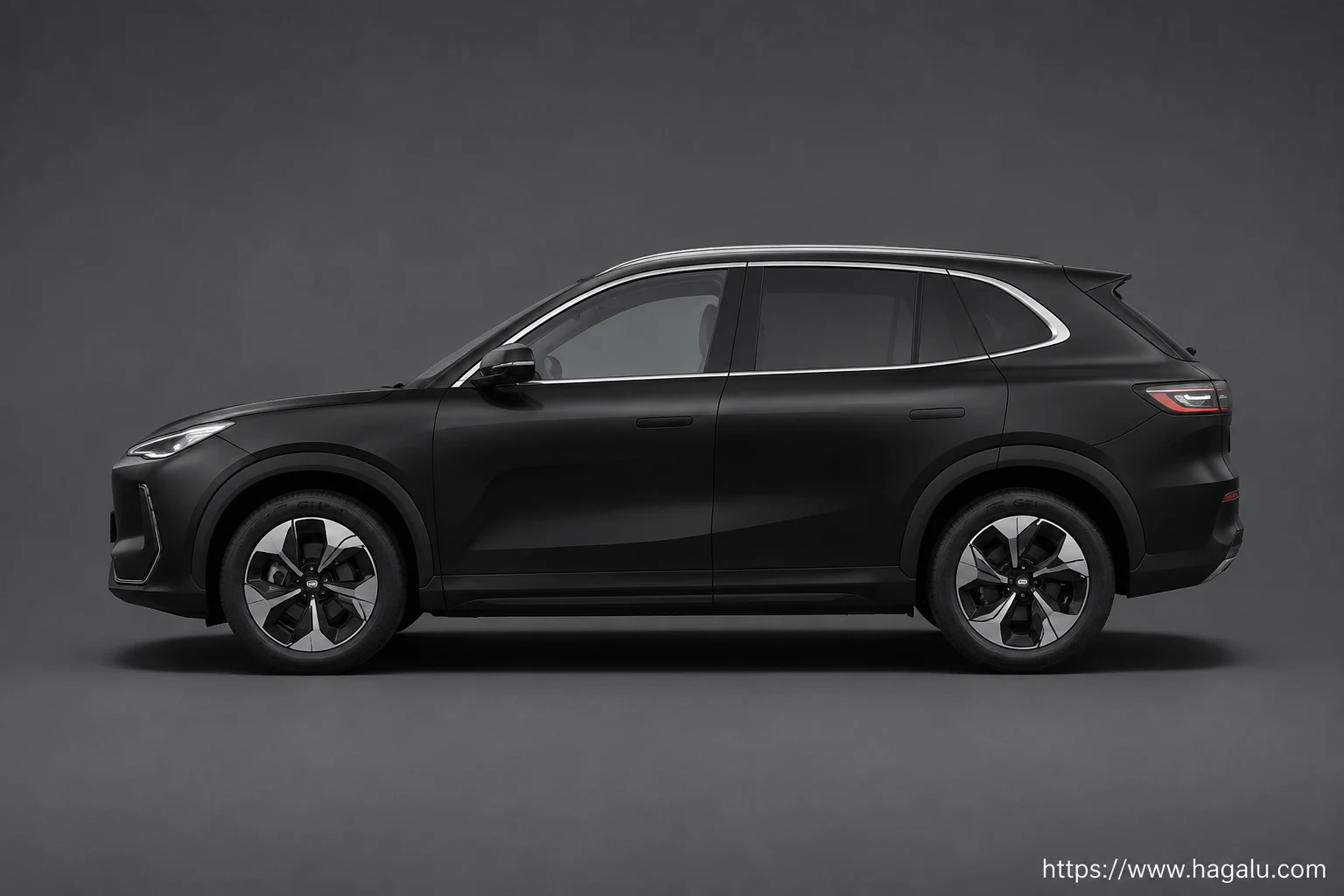 Geely E5 Electric full side profile showing the roofline, doors and wheel design in South Africa