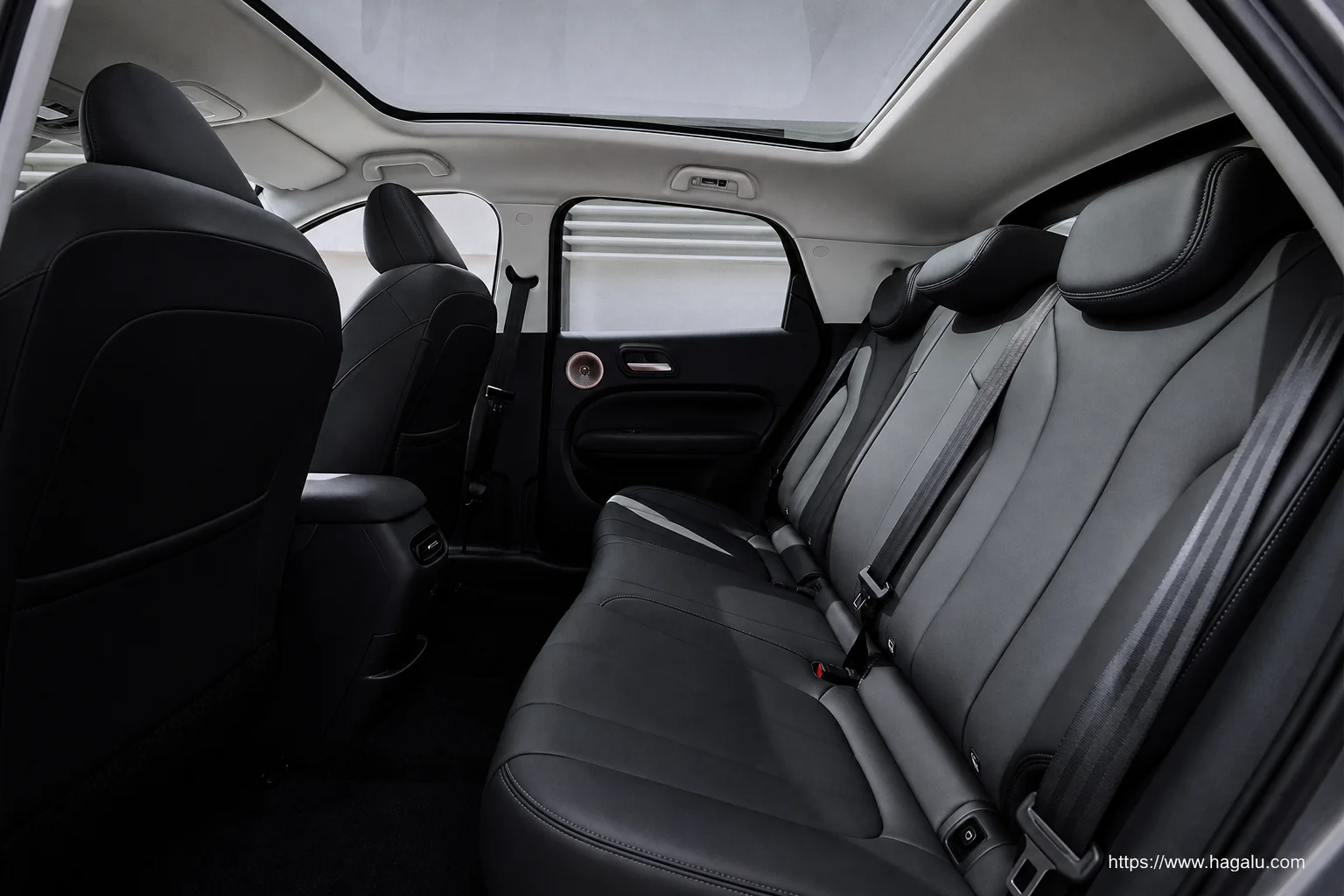 GWM ORA 5 interior view 4 for South African vehicle comparison