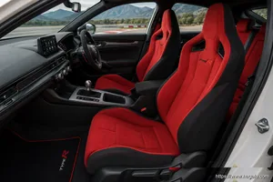 Honda Civic Type R interior view 3 for South African vehicle comparison