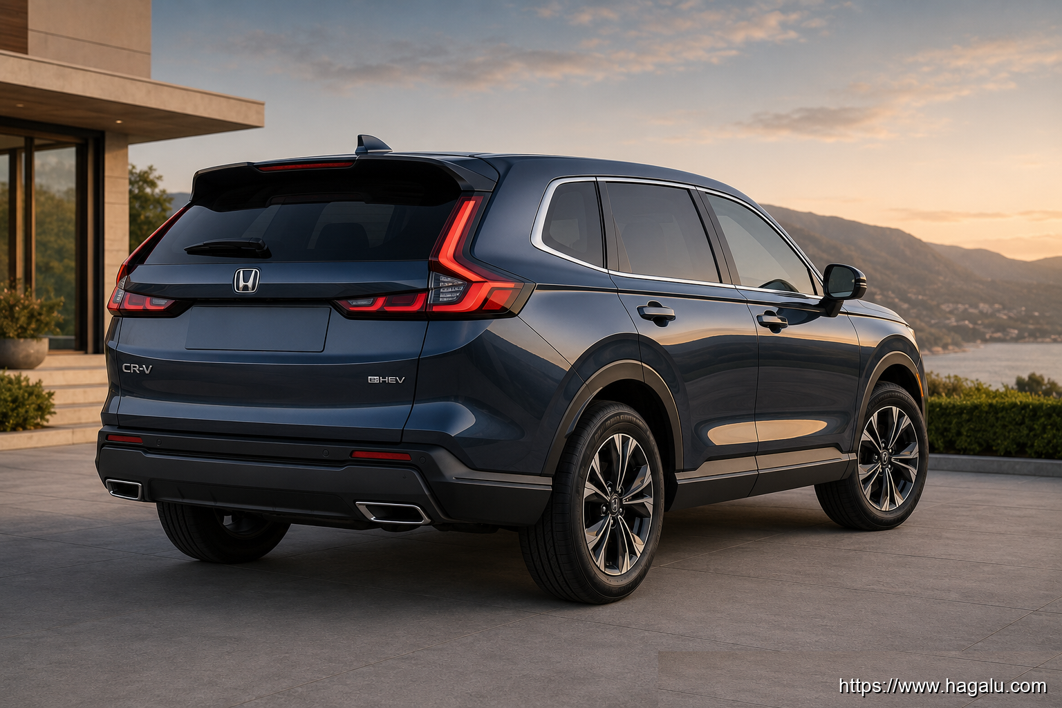 Honda CR-V rear three-quarter exterior showing the taillights, tailgate and rear design in South Africa