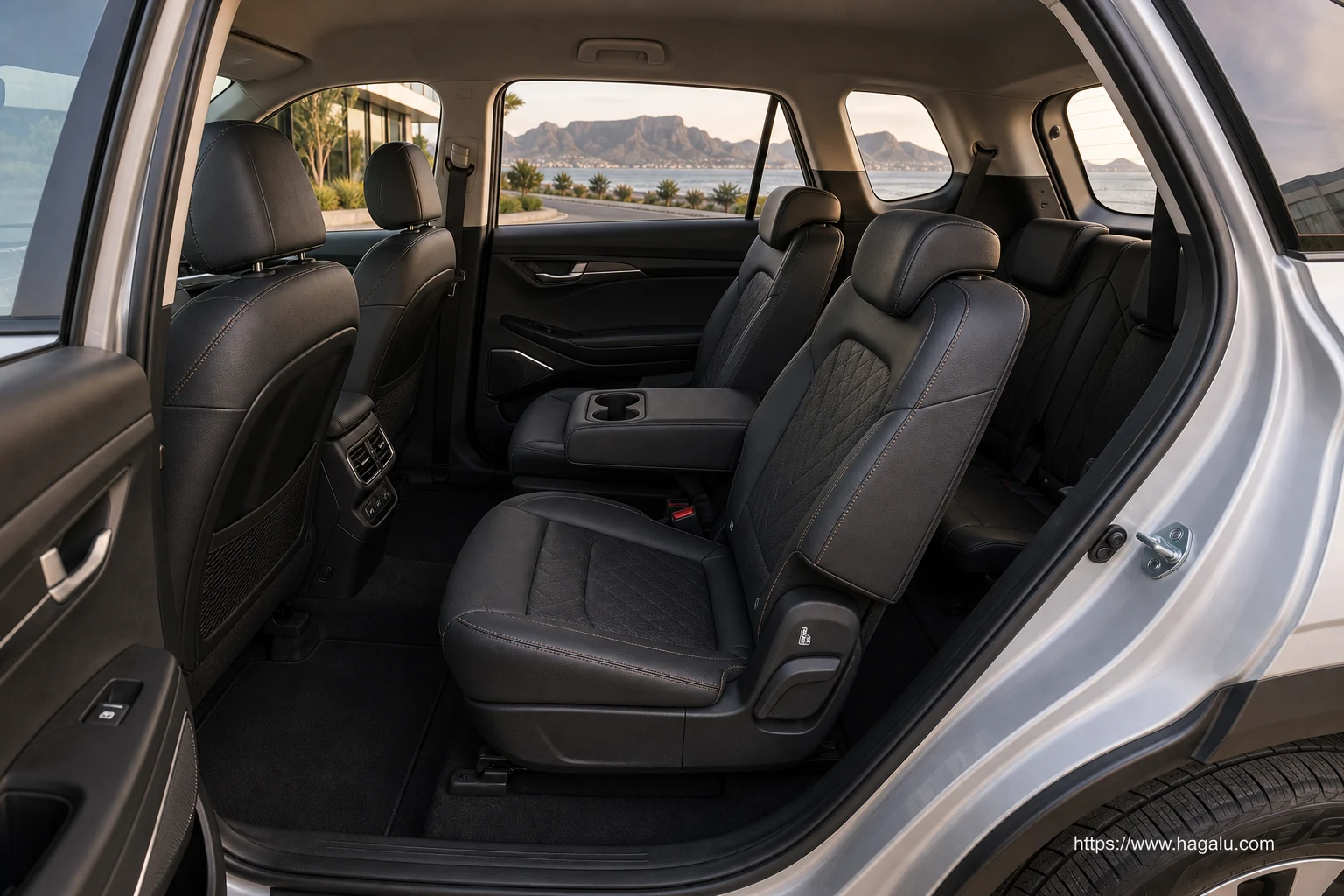 Hyundai ALCAZAR interior view 4 for South African vehicle comparison