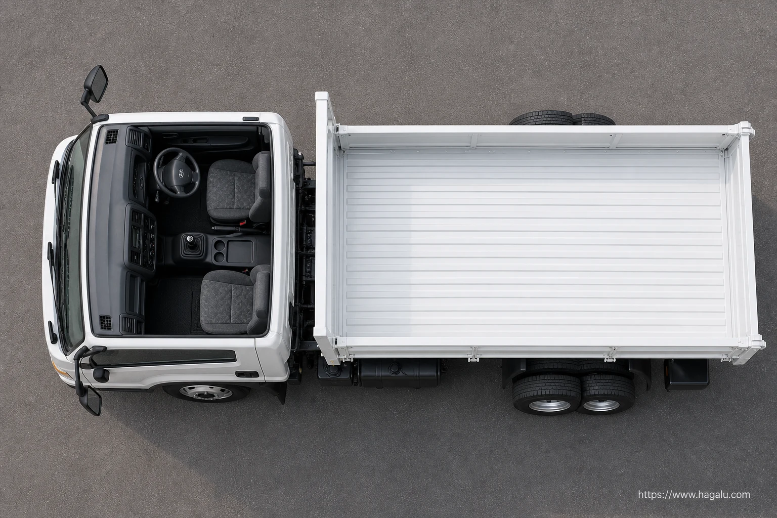 Hyundai EX-8 Dropside exterior view 4 — South Africa 2026