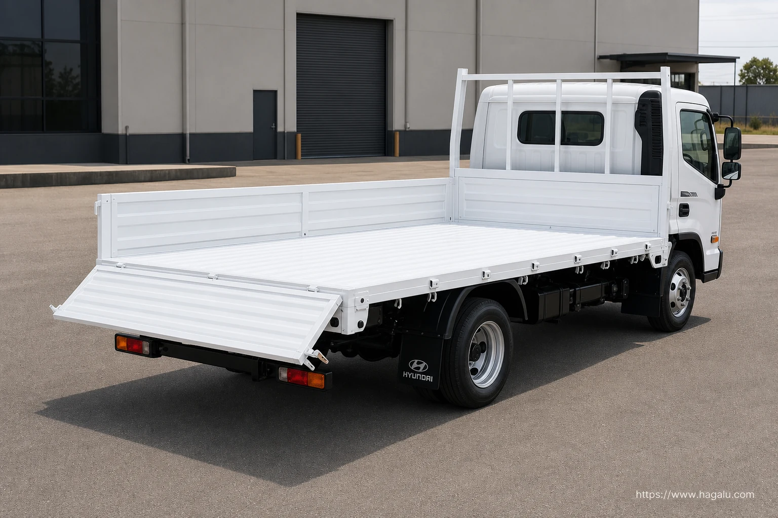 Hyundai EX-8 Dropside interior view 5 for South African vehicle comparison