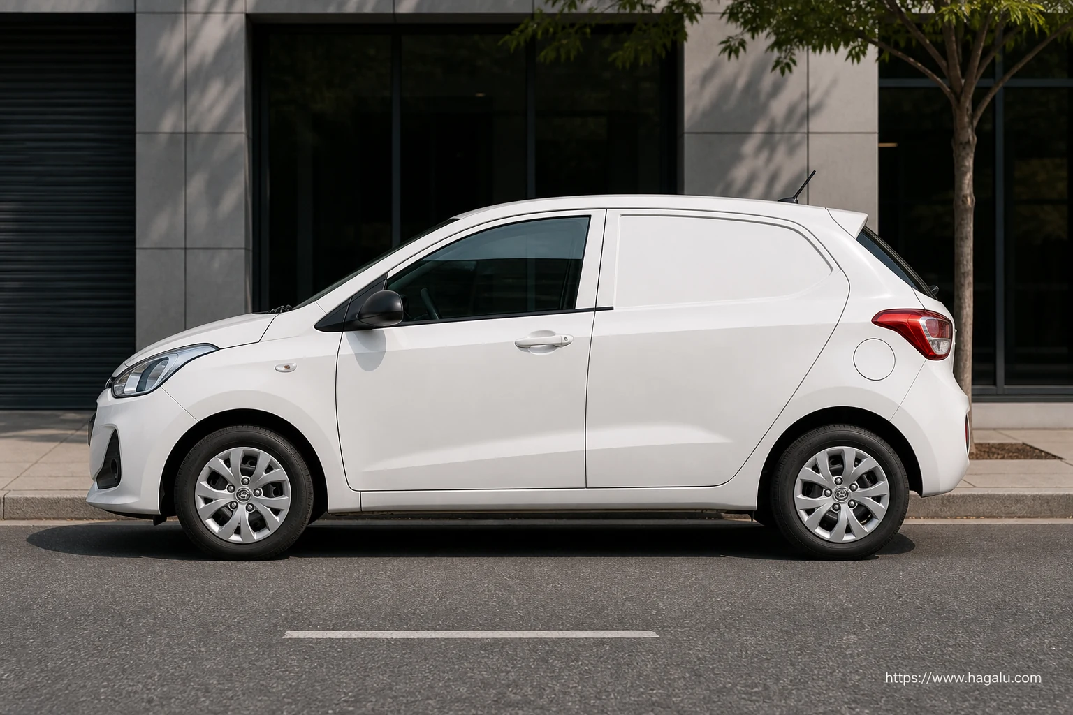 Hyundai Grand i10 Cargo exterior view 3 — South Africa 2026