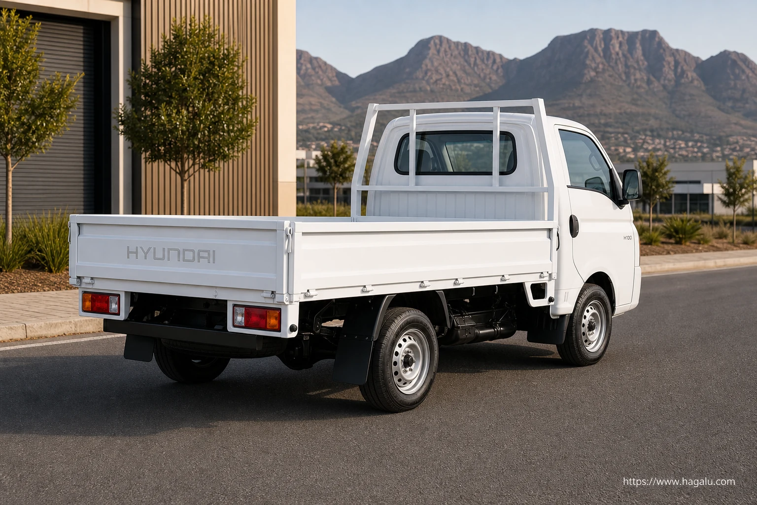 Hyundai H-100 Deck exterior view 2 — South Africa 2026