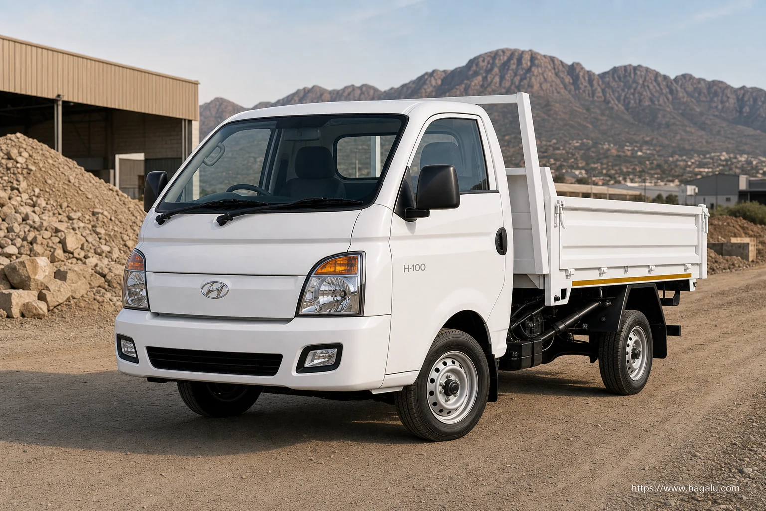Hyundai H-100 Tipper exterior view 1 — price and specifications in South Africa