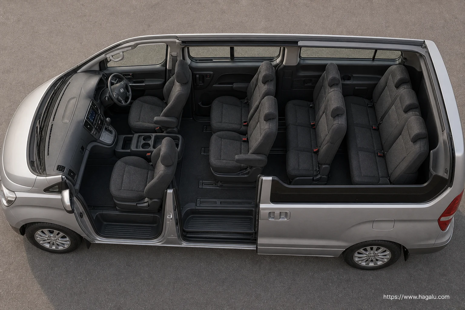 Hyundai H1 interior view 4 for South African vehicle comparison