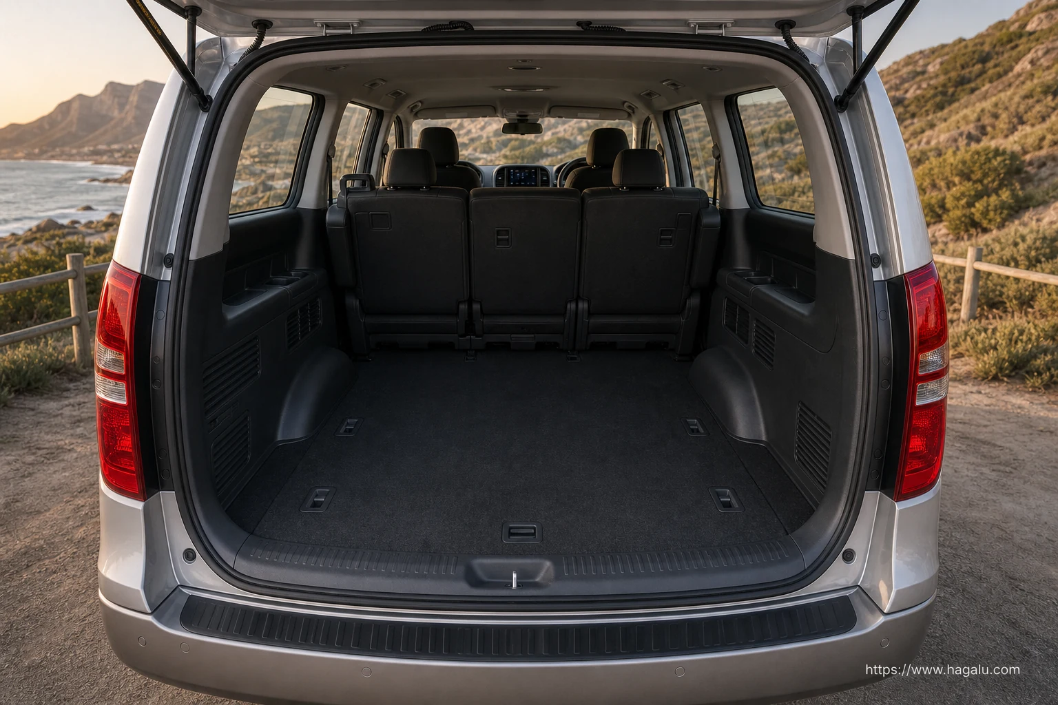 Hyundai H1 interior view 5 for South African vehicle comparison