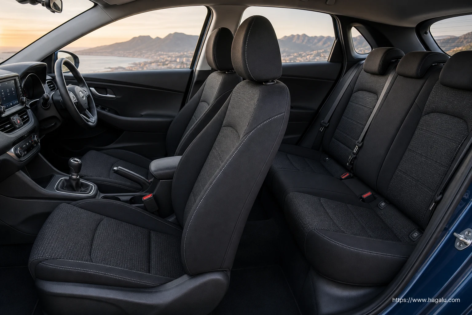 Hyundai i30 interior view 3 for South African vehicle comparison
