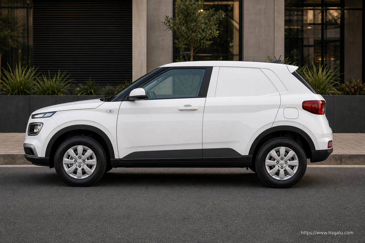 Hyundai Venue Cargo full side profile showing the roofline, doors and wheel design in South Africa