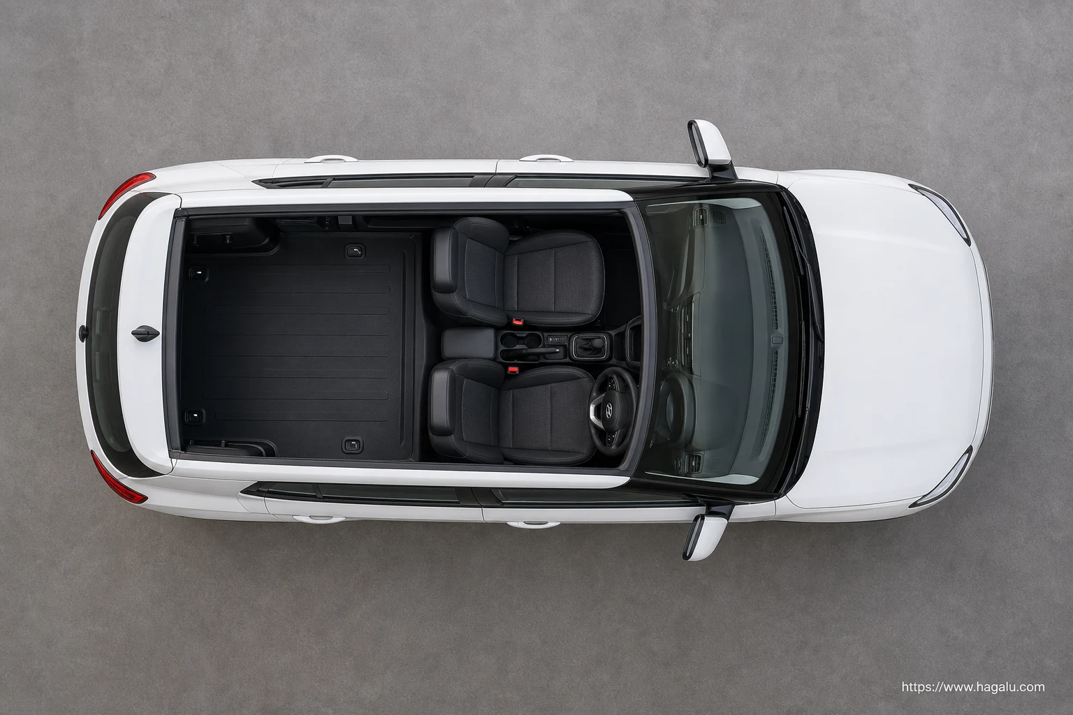 Hyundai Venue Cargo exterior view 4 — South Africa 2026