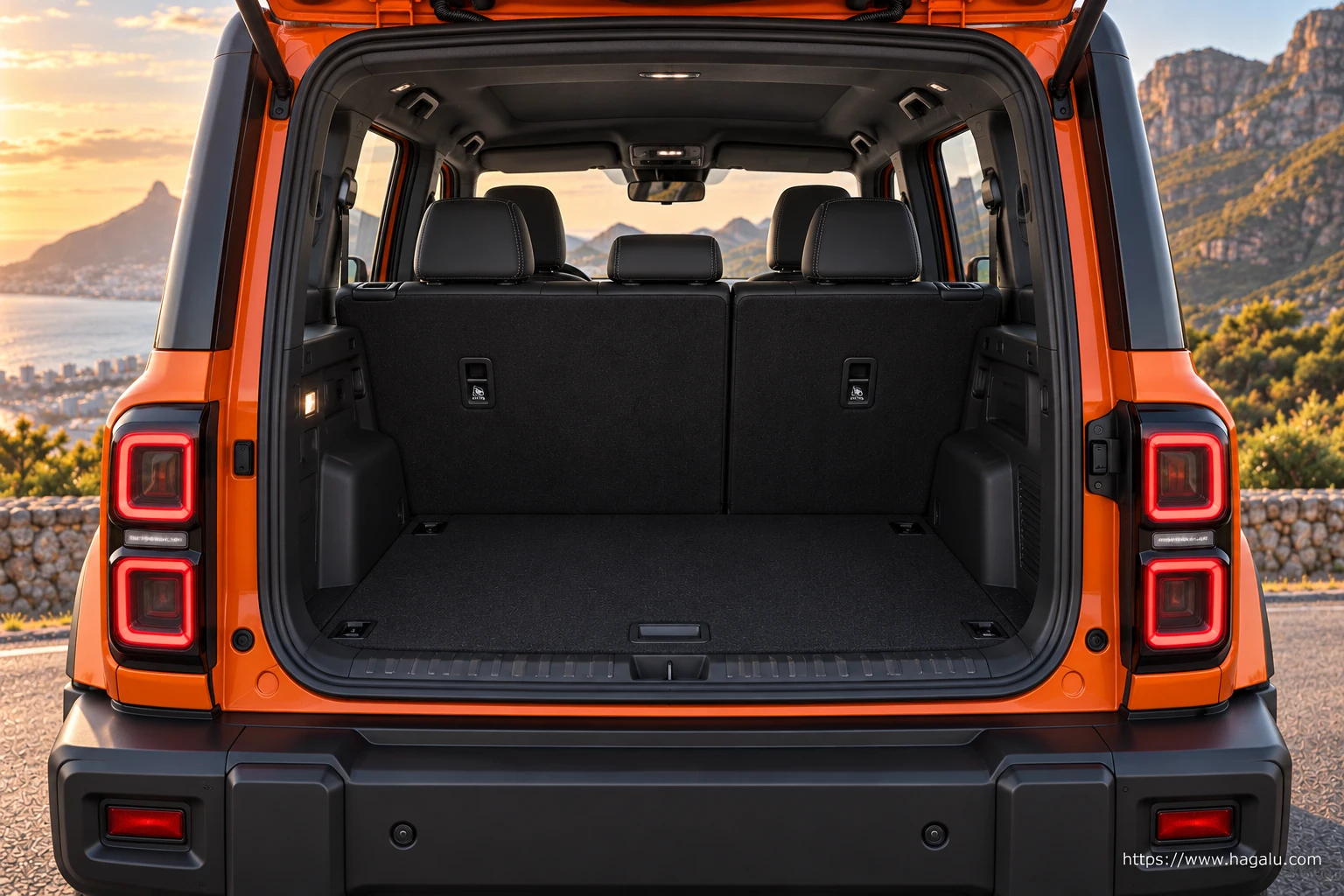 iCAUR V23 interior view 5 for South African vehicle comparison
