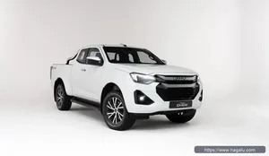 Isuzu D-Max Extended Cab exterior view 1 — price and specifications in South Africa
