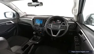 Isuzu D-Max Extended Cab interior view 3 for South African vehicle comparison