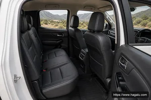 Isuzu D-Max interior view 4 for South African vehicle comparison