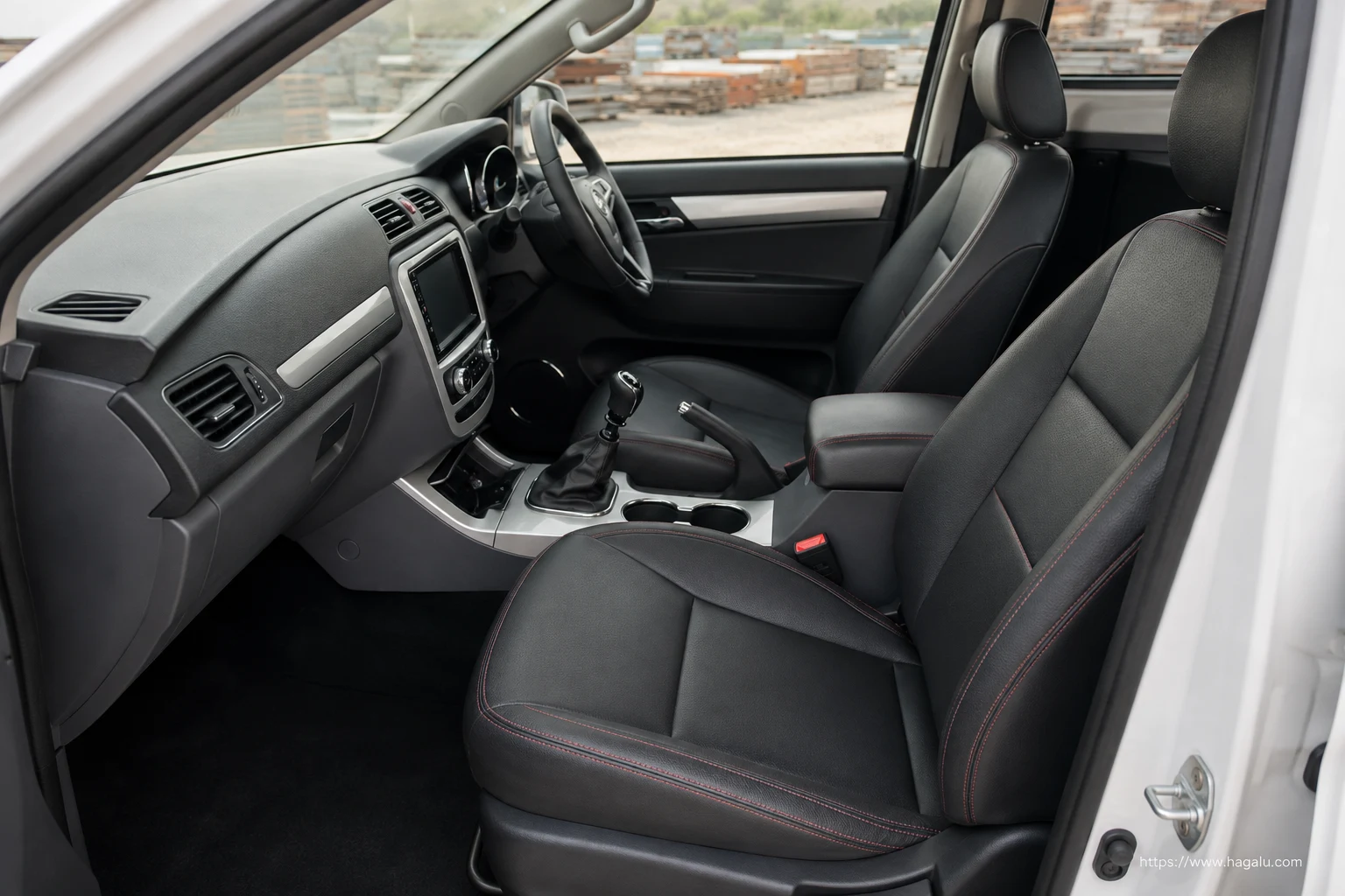 JAC T6 Single Cab interior view 3 for South African vehicle comparison