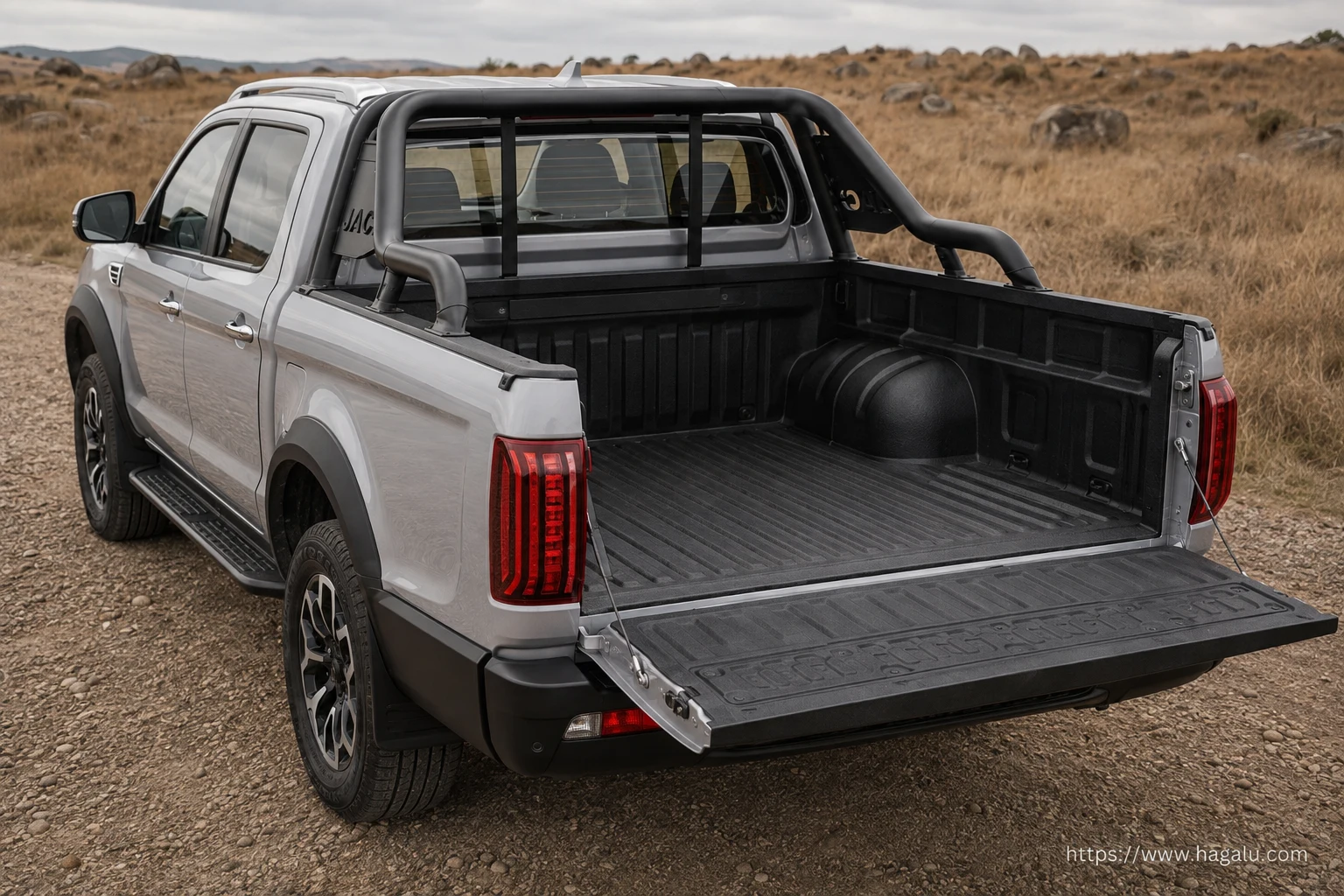 JAC T9 Double Cab interior view 5 for South African vehicle comparison