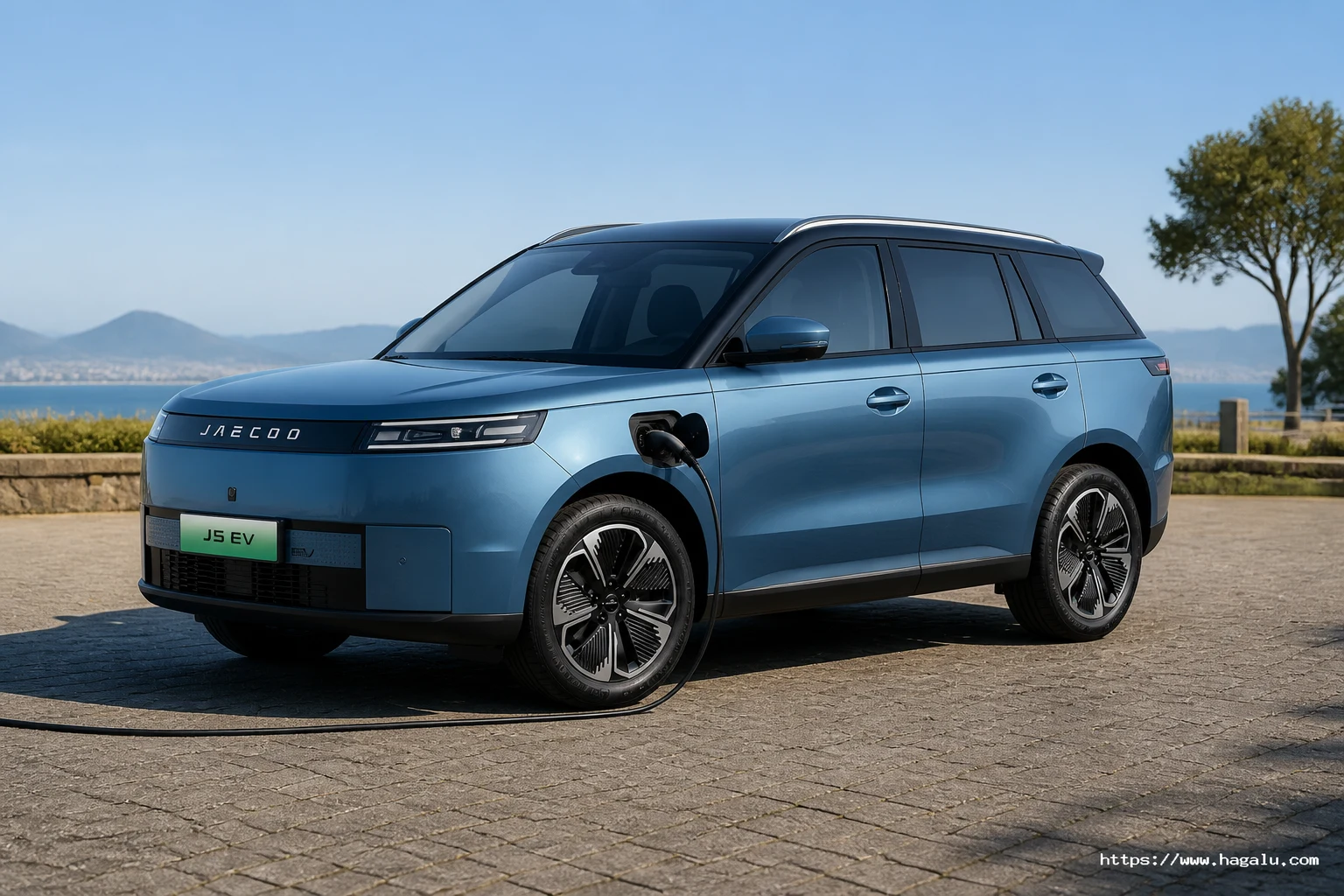 Jaecoo J5 EV open bonnet and powertrain bay showing the under-bonnet layout in South Africa