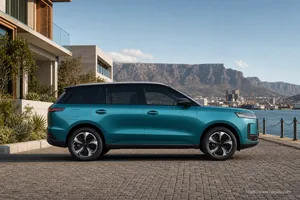 Jaecoo J5 SHS exterior view 3 — South Africa 2026