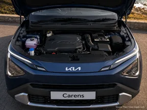 KIA Carens exterior view 5 — South Africa 2026
