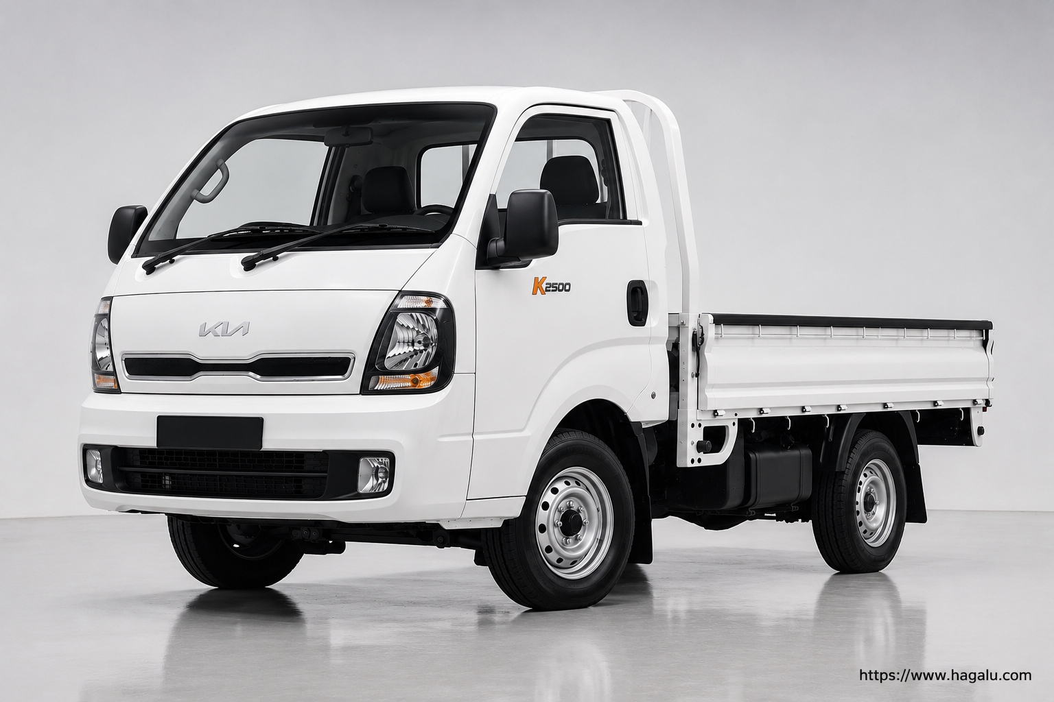 KIA K2500 front three-quarter exterior showing the grille, headlights and body design in South Africa