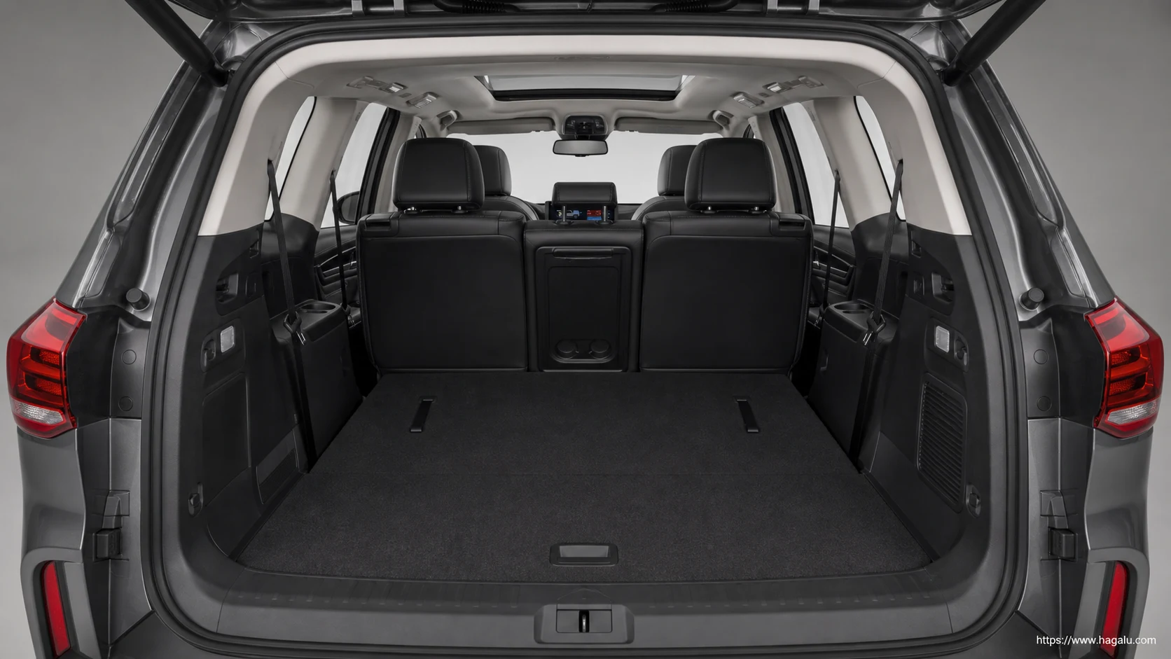 LDV D90 interior view 5 for South African vehicle comparison