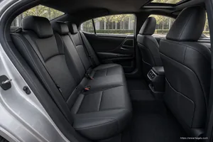 Lexus ES interior view 4 for South African vehicle comparison