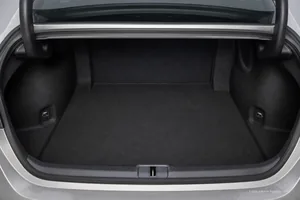 Lexus ES interior view 5 for South African vehicle comparison