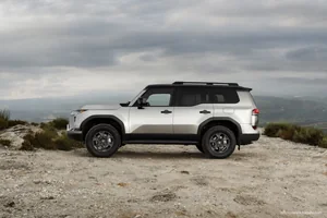 Lexus GX exterior view 3 — South Africa 2026