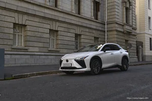 Lexus RZ exterior view 1 — price and specifications in South Africa