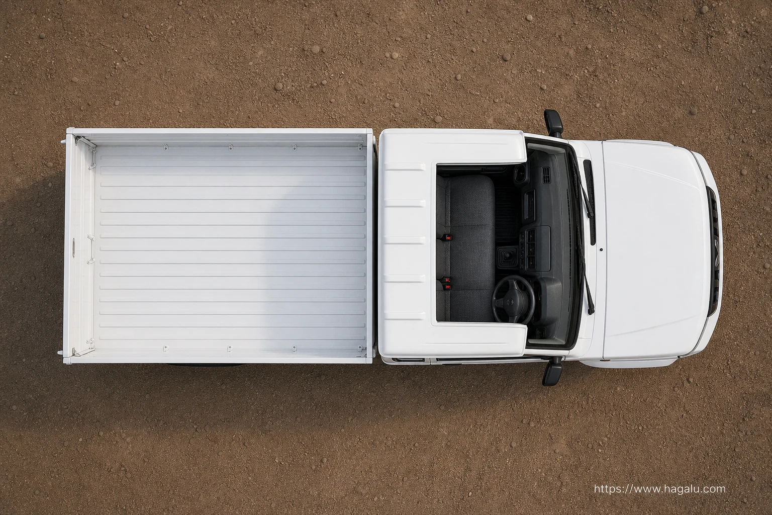 Mahindra Bolero MaXX Pik-Up top-down seating layout showing the roof design and cabin arrangement in South Africa