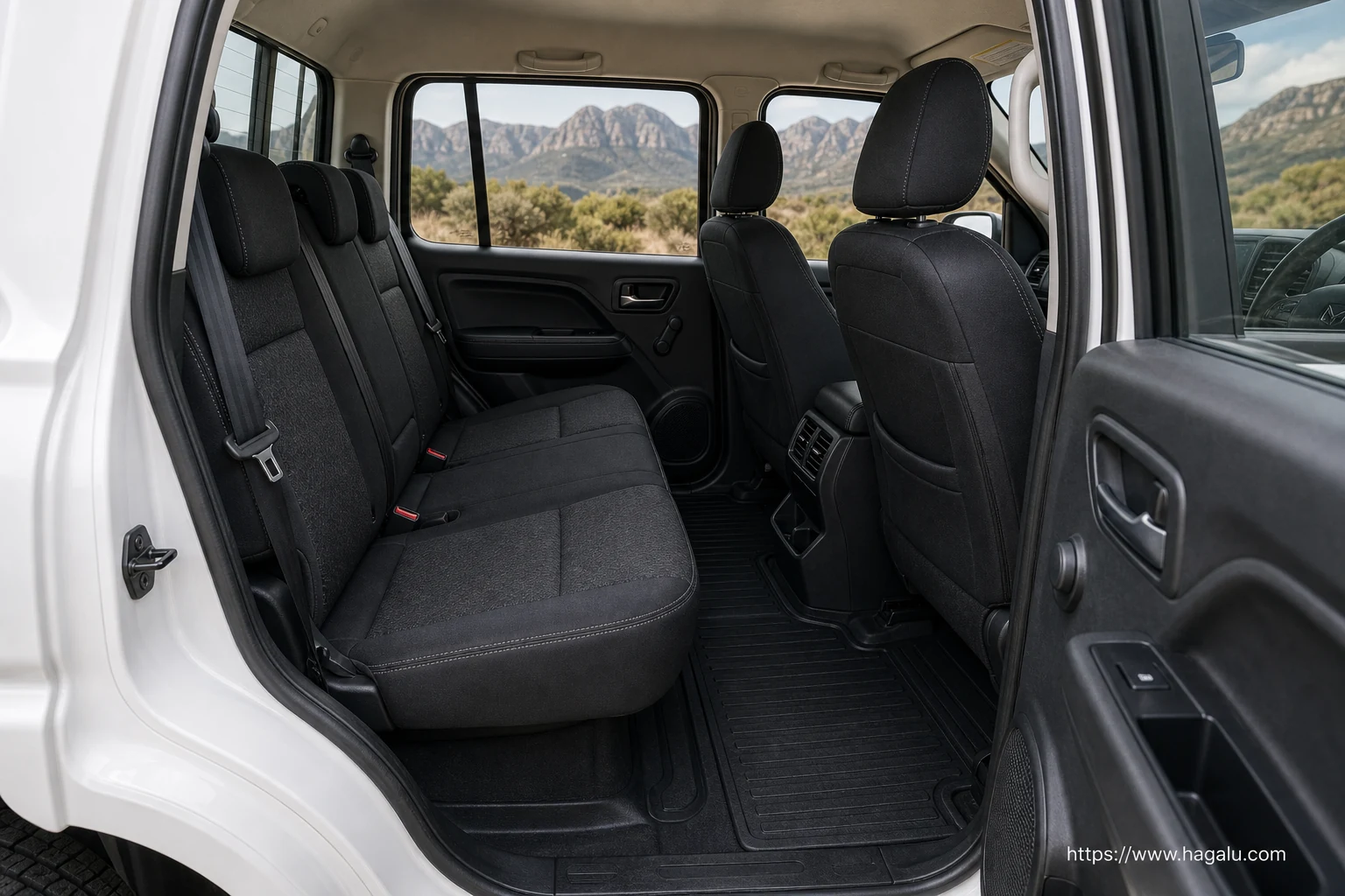 Mahindra Pik Up Double Cab interior view 4 for South African vehicle comparison