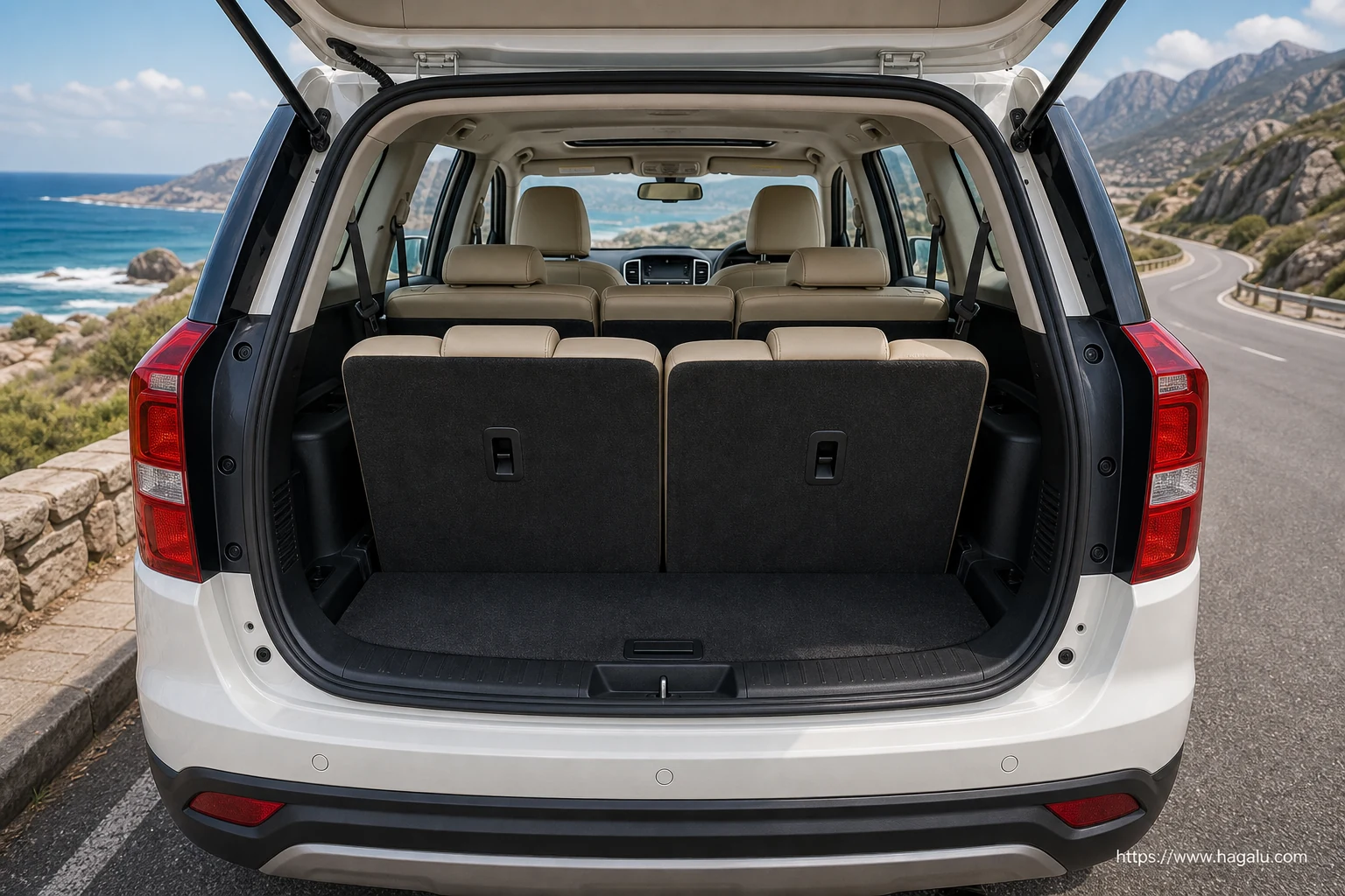 Mahindra XUV500 interior view 5 for South African vehicle comparison