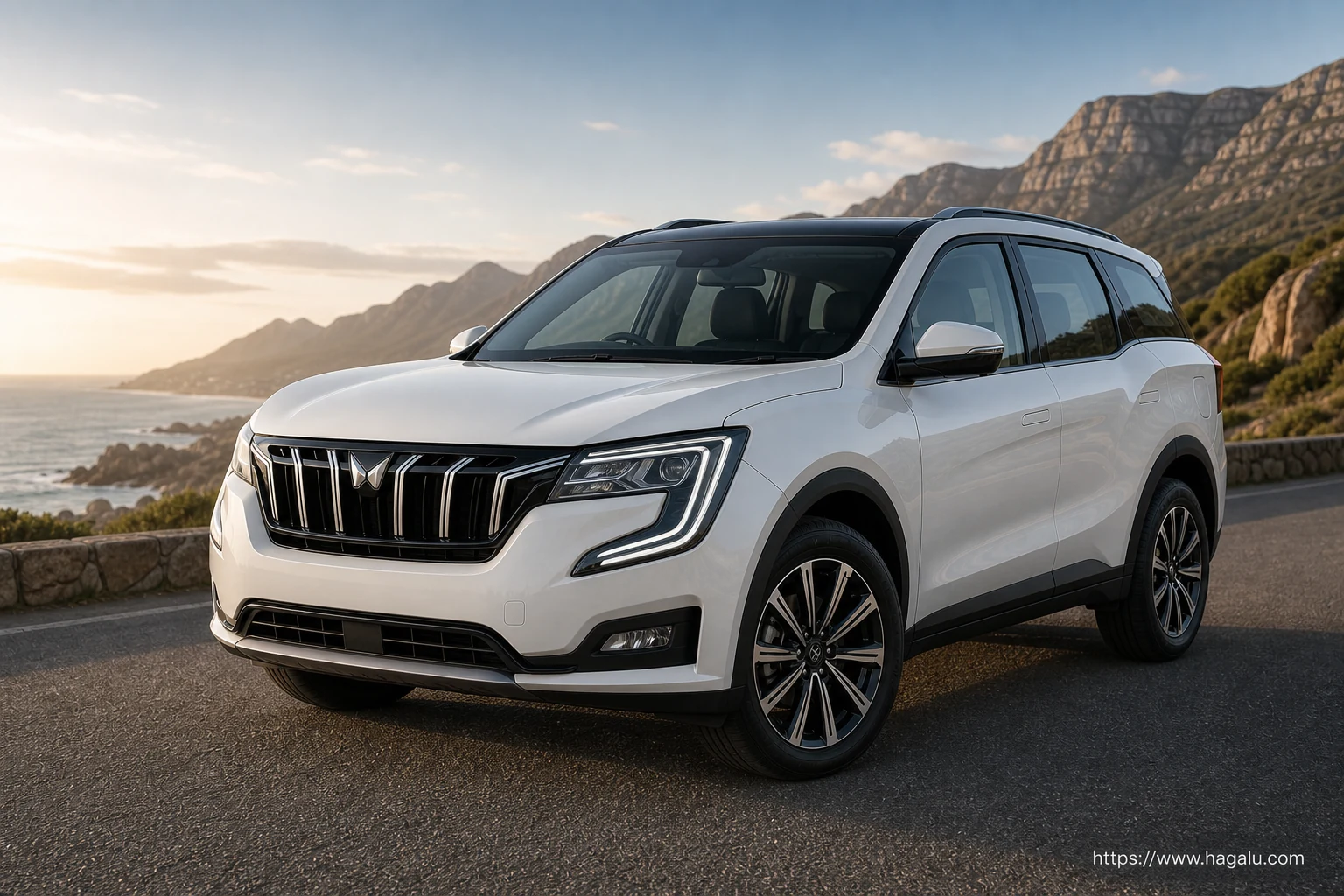 Mahindra XUV700 exterior view 1 — price and specifications in South Africa