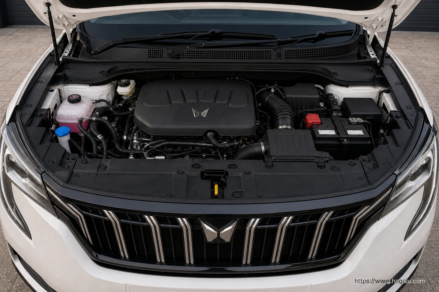 Mahindra XUV700 exterior view 5 — South Africa 2026