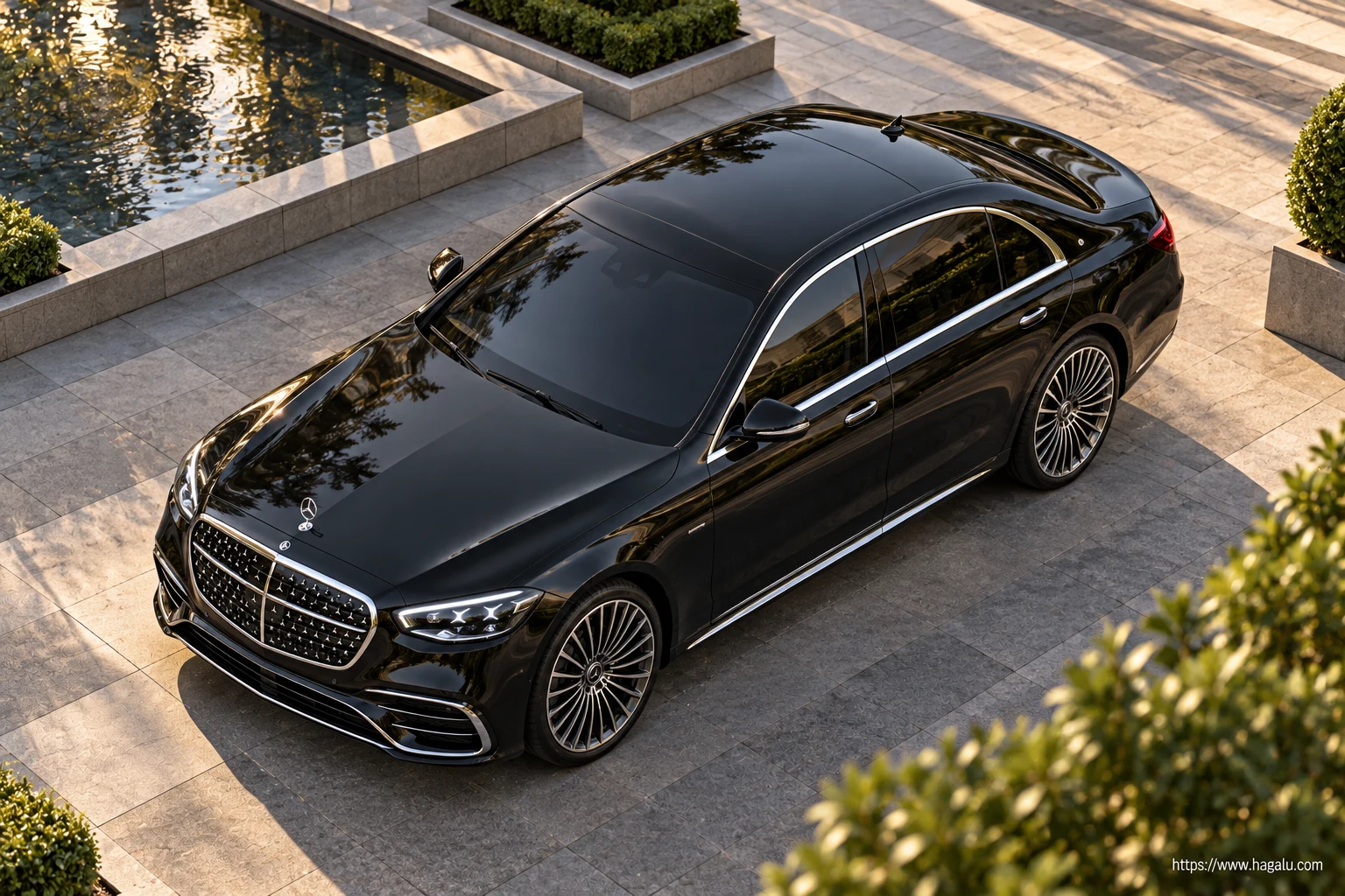 Mercedes-Benz S-Class facelift exterior view 4 for South African vehicle comparison