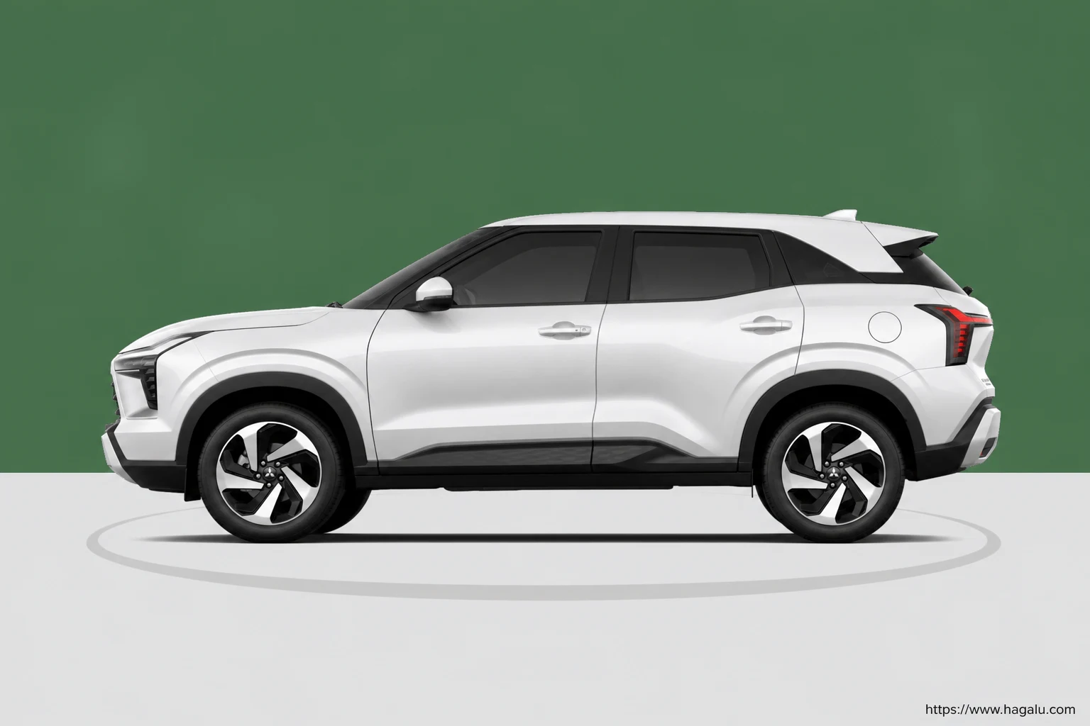 Mitsubishi Outlander Sport exterior view 3 for South African vehicle comparison